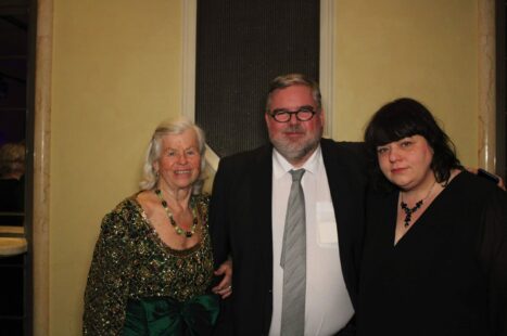 dtb2032009_org_C1FC204-FB_BD238315_52_1